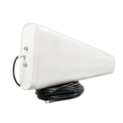 698-2700Mhz-11dBi Log-Periodic Antenna